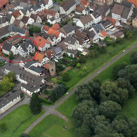 Pension Altes Pfarrhaus Helmarshausen ภายนอก รูปภาพ
