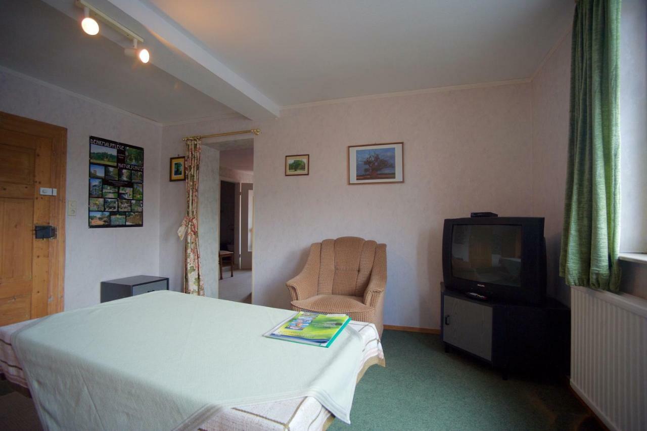 Pension Altes Pfarrhaus Helmarshausen ภายนอก รูปภาพ