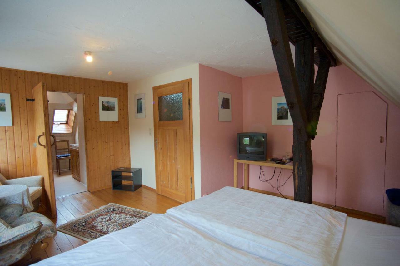 Pension Altes Pfarrhaus Helmarshausen ภายนอก รูปภาพ